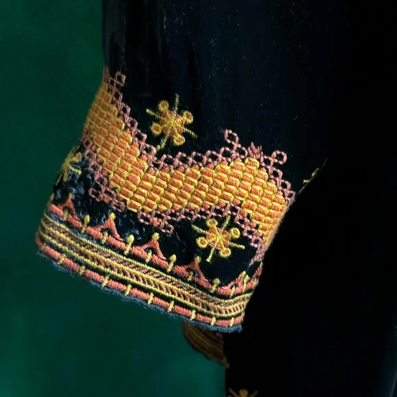 Johnny Was Black Cape with Vibrant Orange Embroidery - Picture 5 of 11